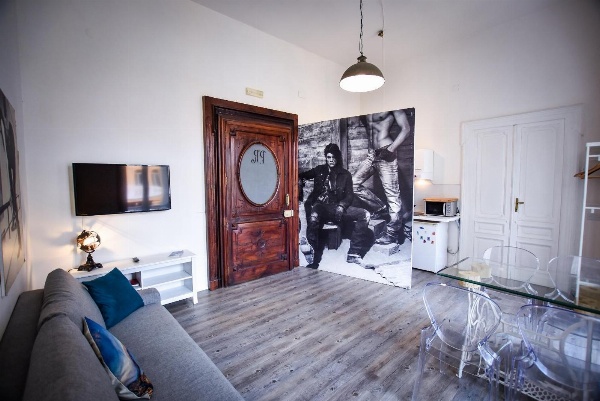 A I R Amore Apartment image 2